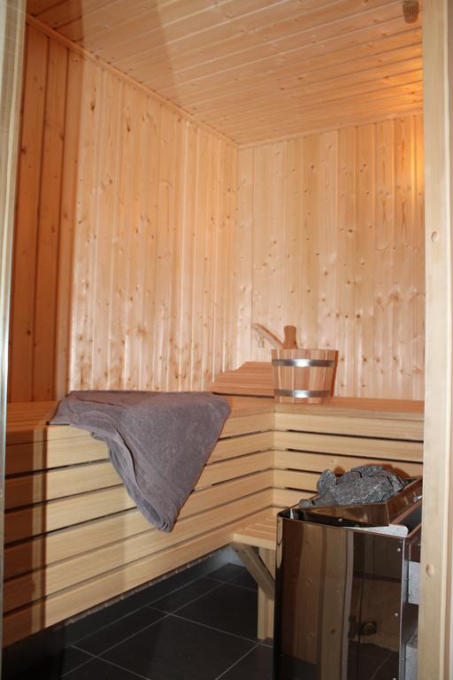Fischer'S Ferienhaus Ruegen Mit Sauna Und Kamin Ummanz Kamer foto