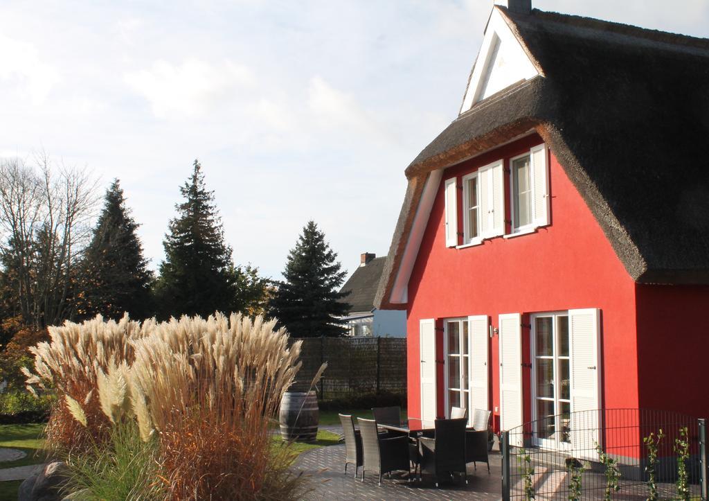 Fischer'S Ferienhaus Ruegen Mit Sauna Und Kamin Ummanz Buitenkant foto